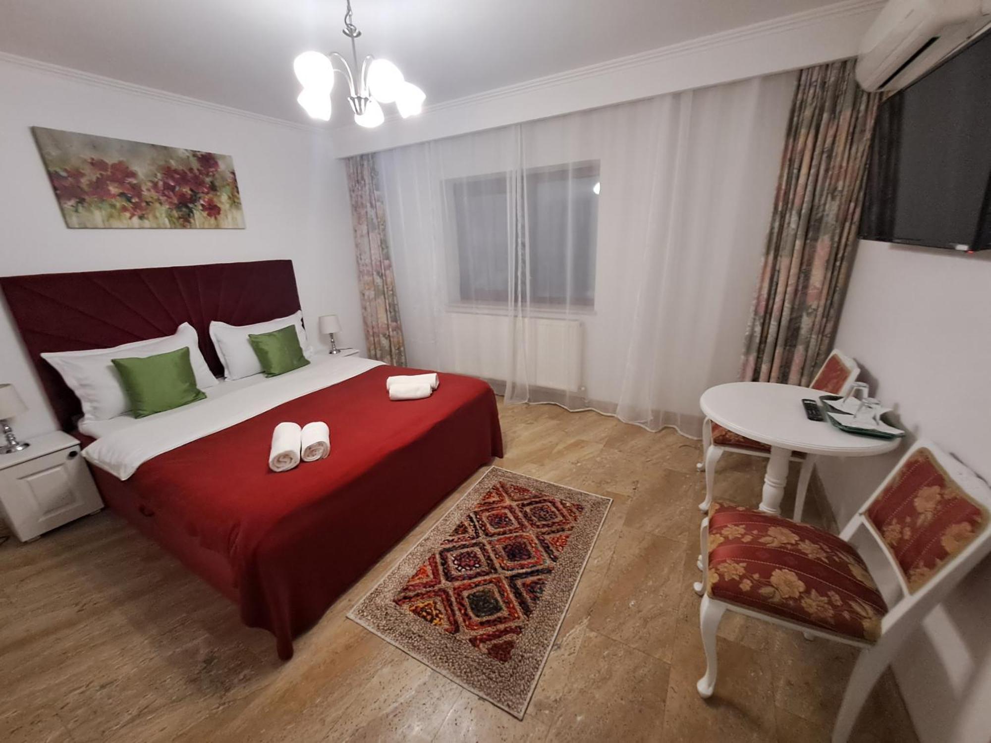 Alexander House Hotell Deva Eksteriør bilde
